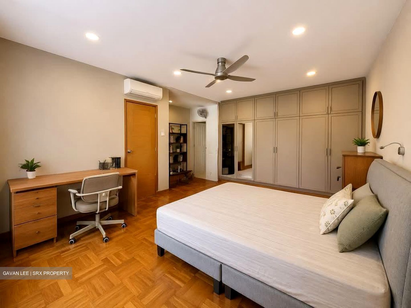 Holland Grove Road (D10), Terrace #573172921